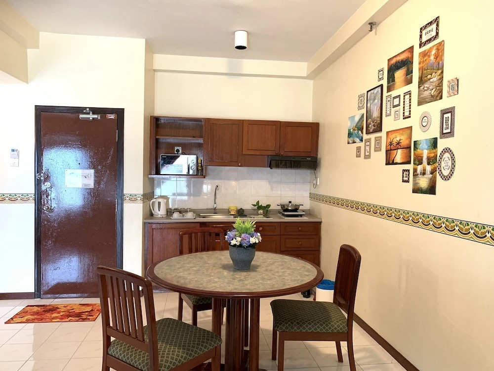 LA ClassicCo Suites