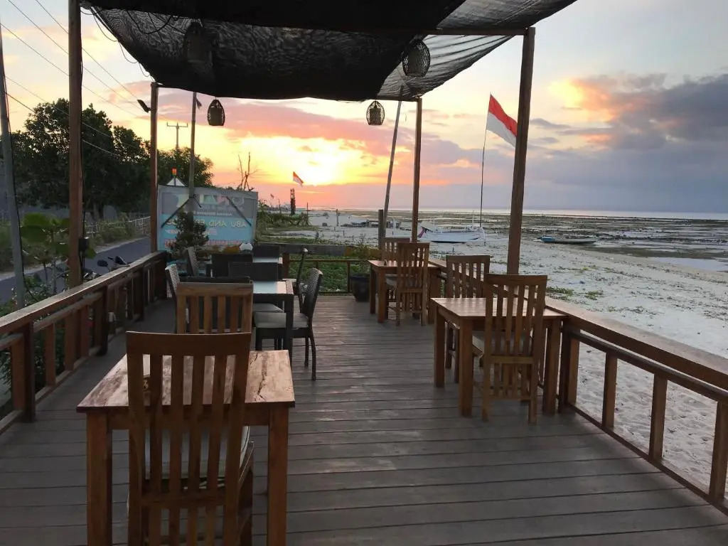 Nusa Indah Onai Hotel
