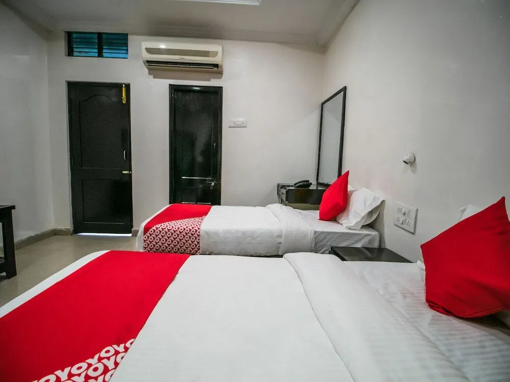 V V Pride by OYO Rooms