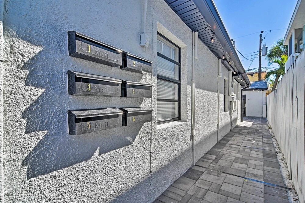 Well-appointed Madeira Beach Condo w/ Patio!