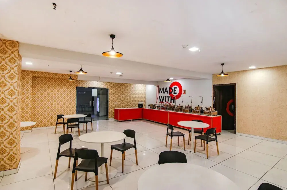 FabHotel Moro Rohini Sector 11