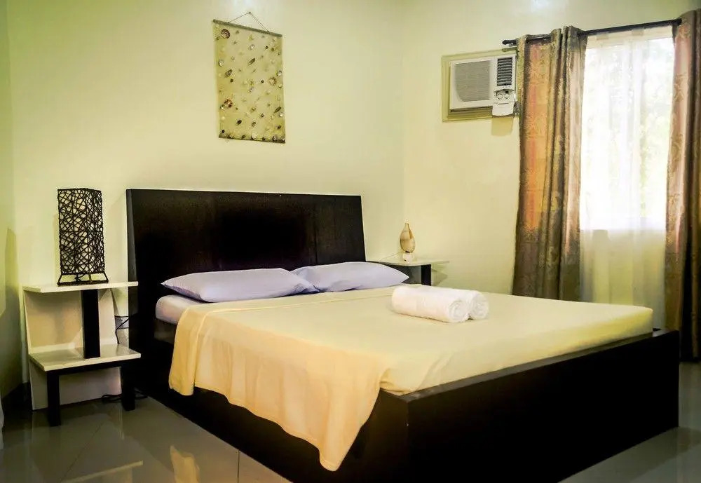 Almira Diving Resort- Panglao