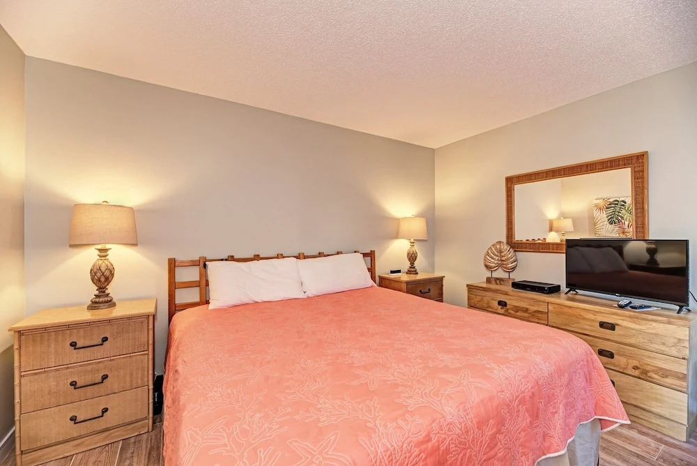 Midnight Cove Ii 412f - Beautiful Canal View! 2 Bedroom Condo