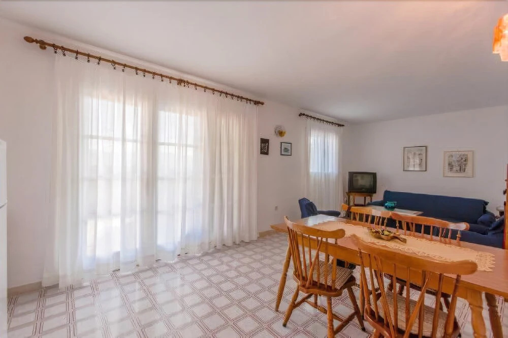 Apartment Neven