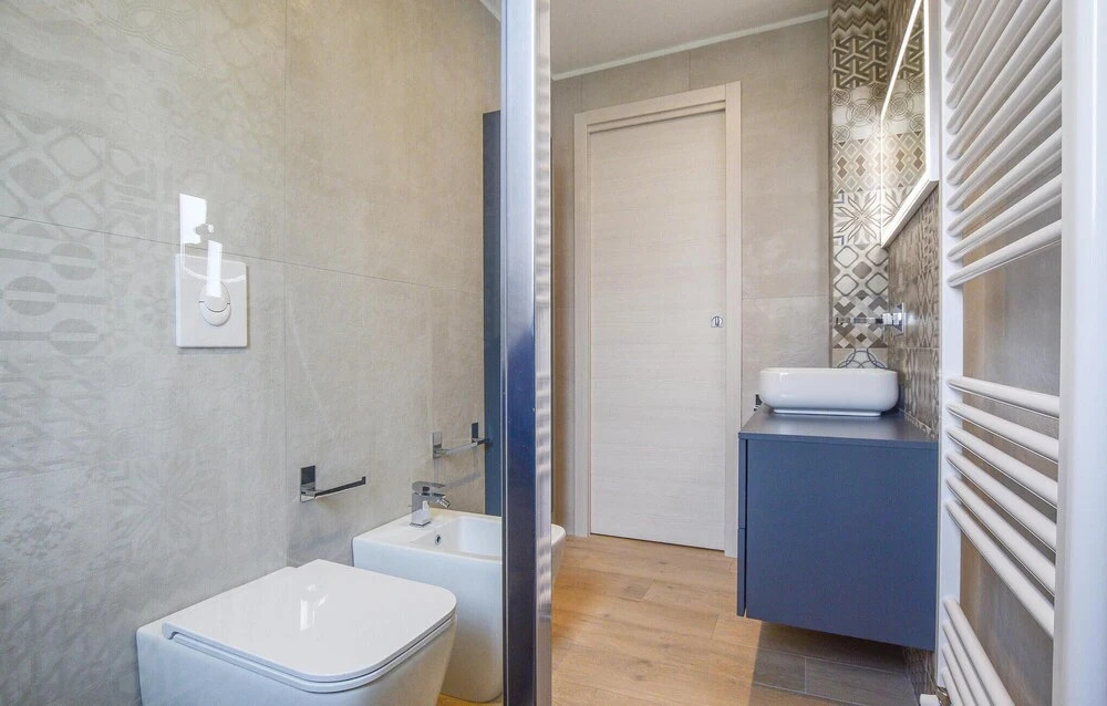 Amazing Apartment in Rosignano Solvay With Wifi and 2 Bedrooms