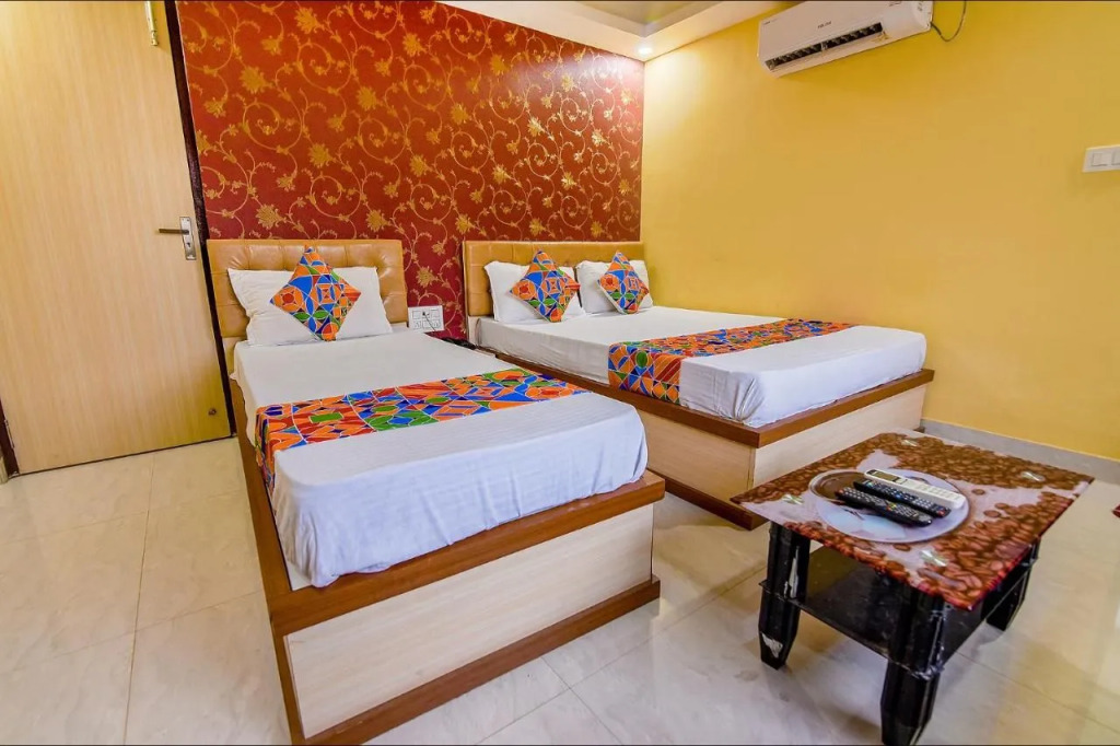 FabHotel Paradise