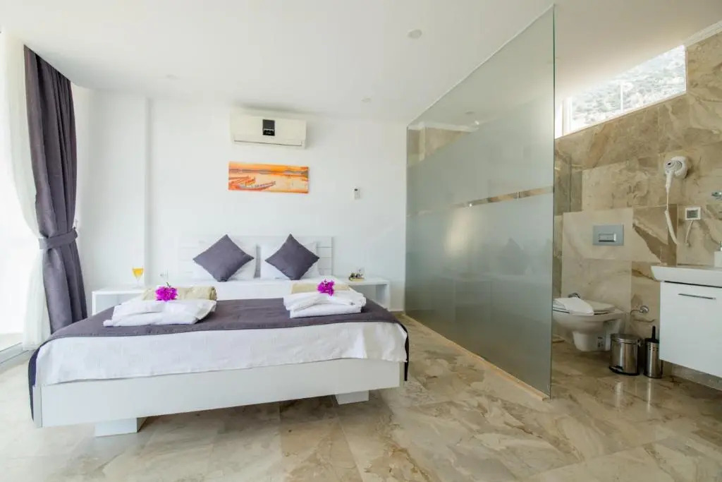 Lumiere Villas 2