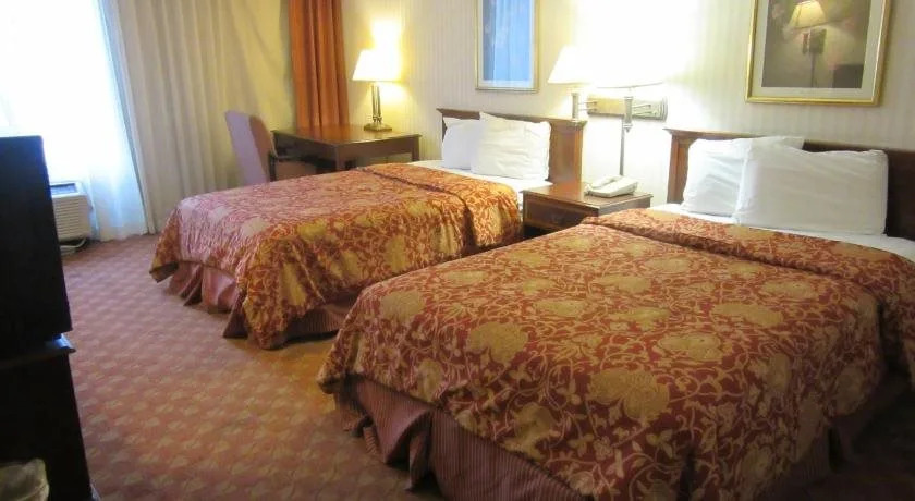 Holiday Inn