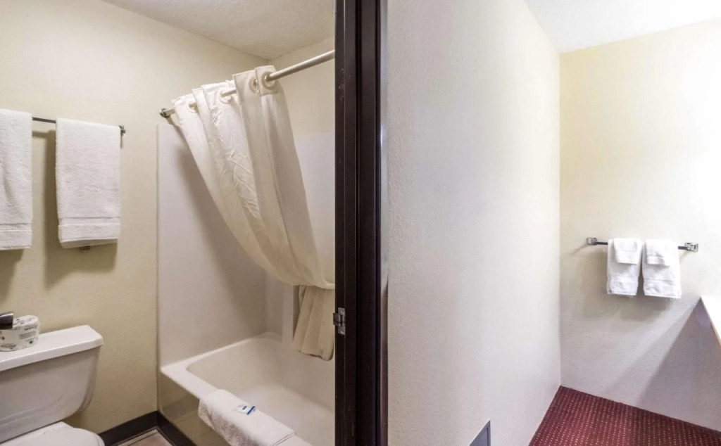 Rodeway Inn