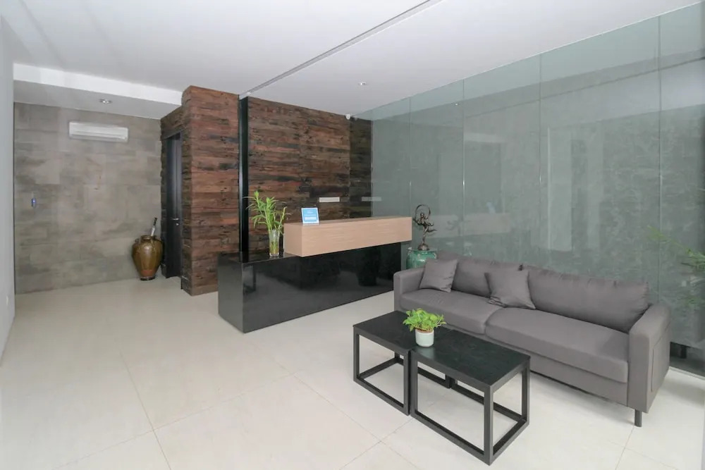 Airy Kuningan Bek Murad 73 Jakarta
