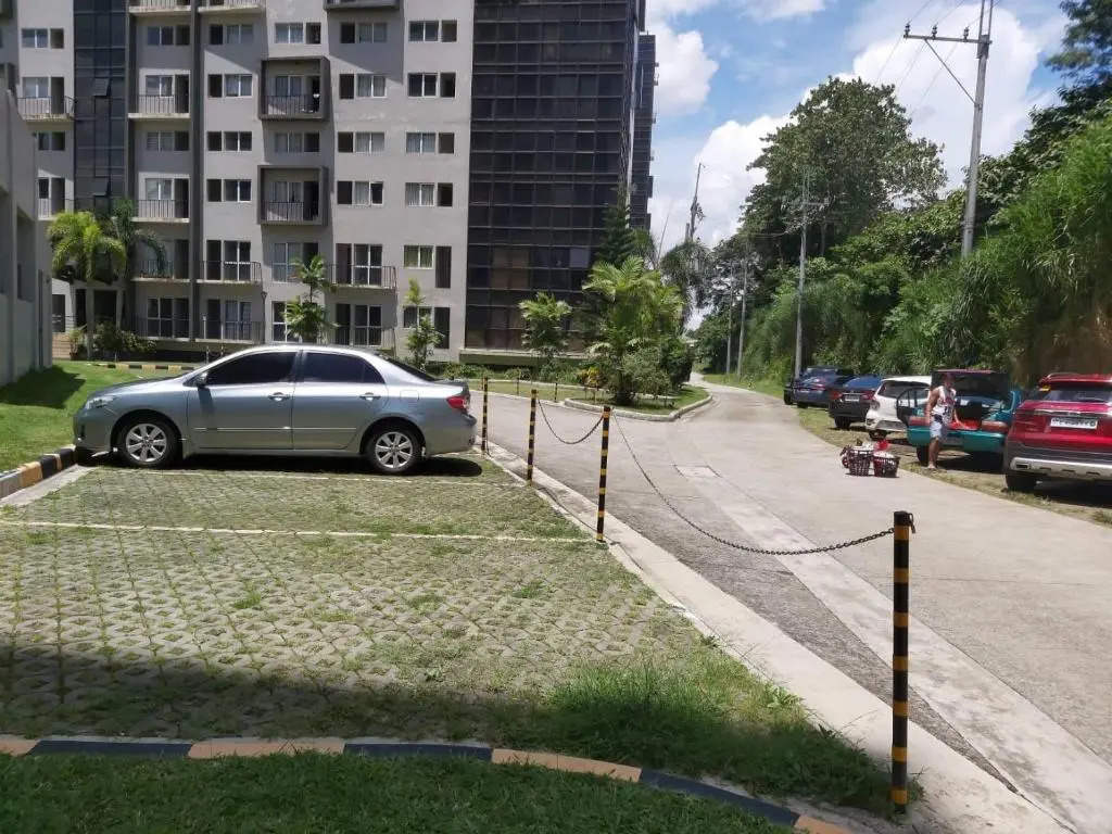Affordable Tagaytay Monteluce 2 BR with Pool G28