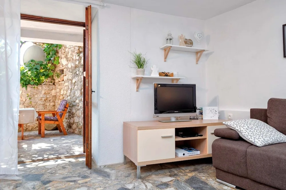 House Darina