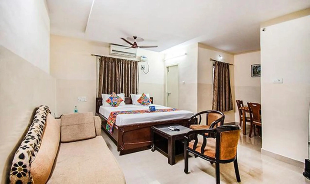 FabHotel Aditya Yatri Nivas - Nr Tirupati Railway Station