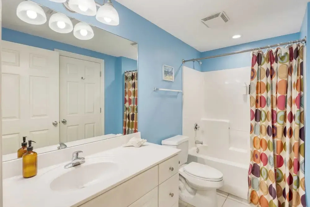 Sea Spray by Avantstay Beachfront Condo