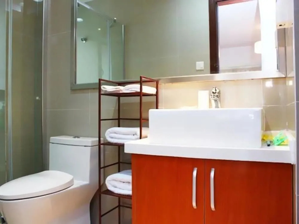 Hebino Hotel (Wuhan Jiyu Bridge Wanda Plaza)
