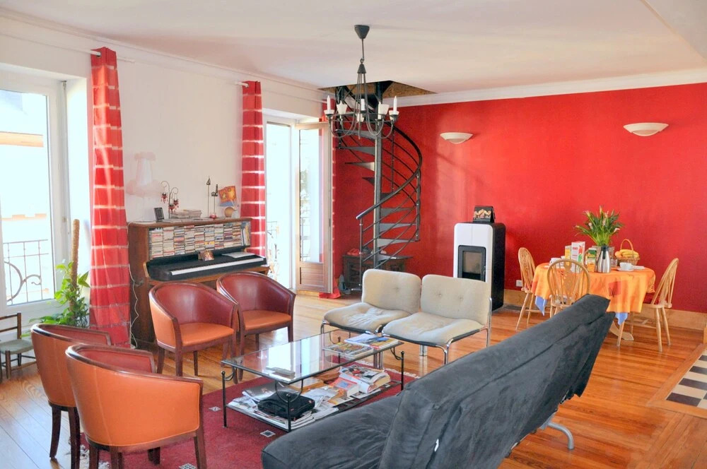 Refuge Renoir City BednBreakfast