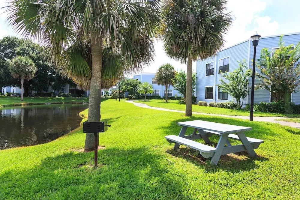 Serene 2 Bedroom 2 Bath Condo
