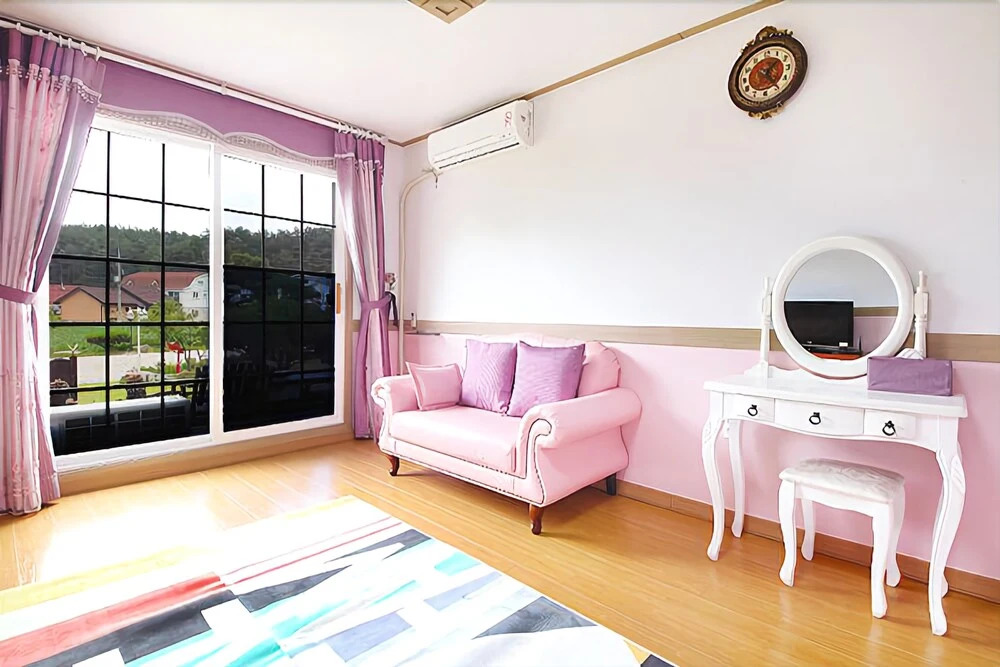 Gyeongpo Starry Love Song House Pension