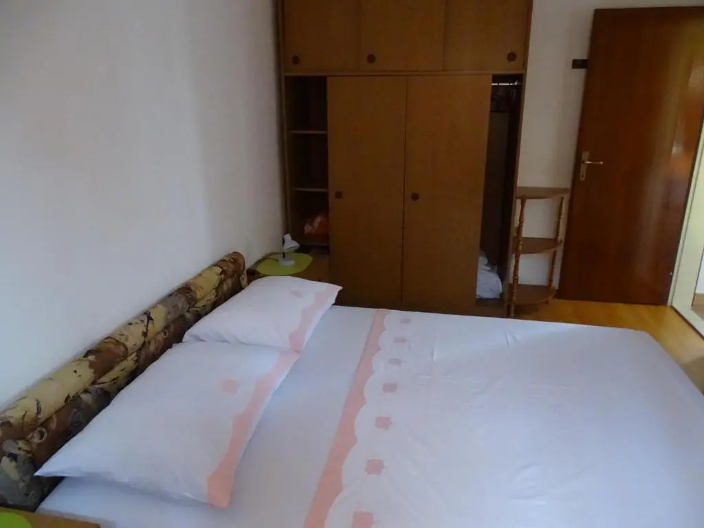 Apartment Mirjana
