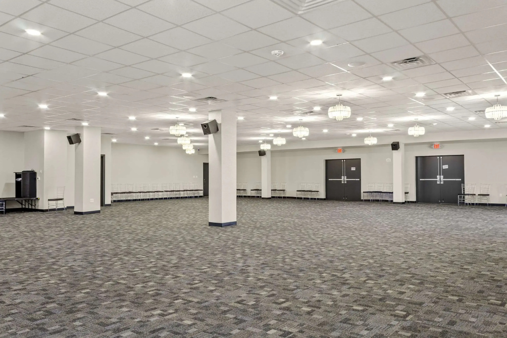 Quality Inn & Suites Green Bay Downtown