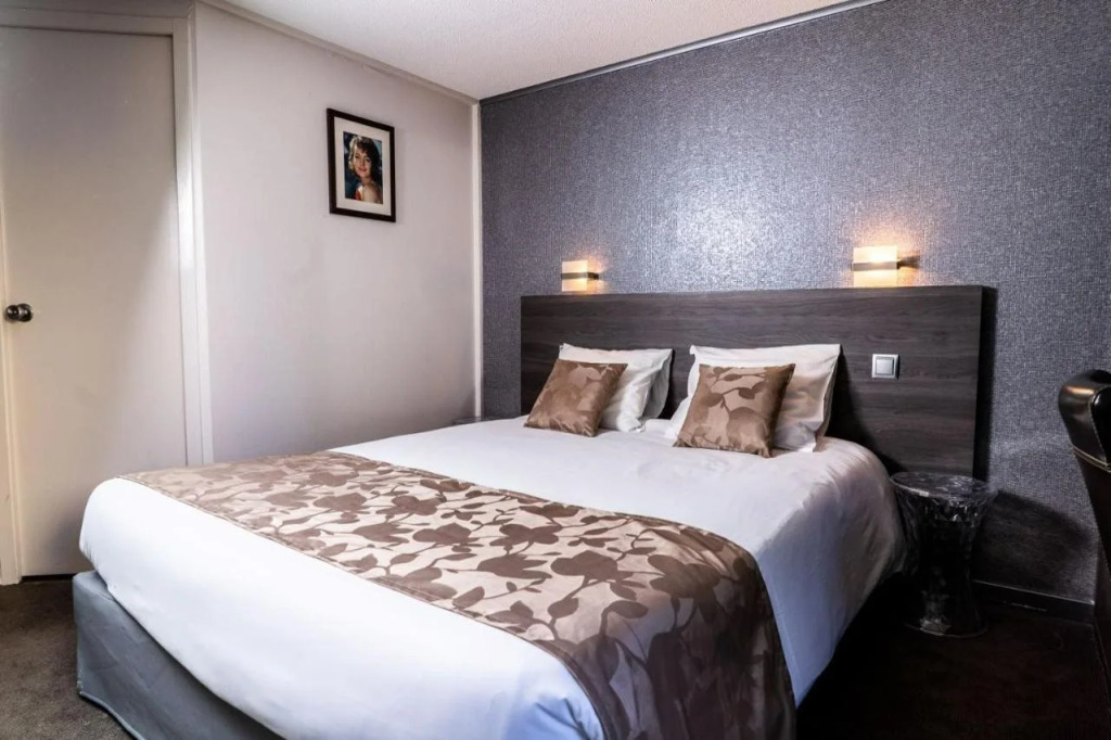Brit Hotel Confort Orly Morangis