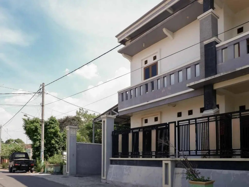 RedDoorz near RSUD Nganjuk