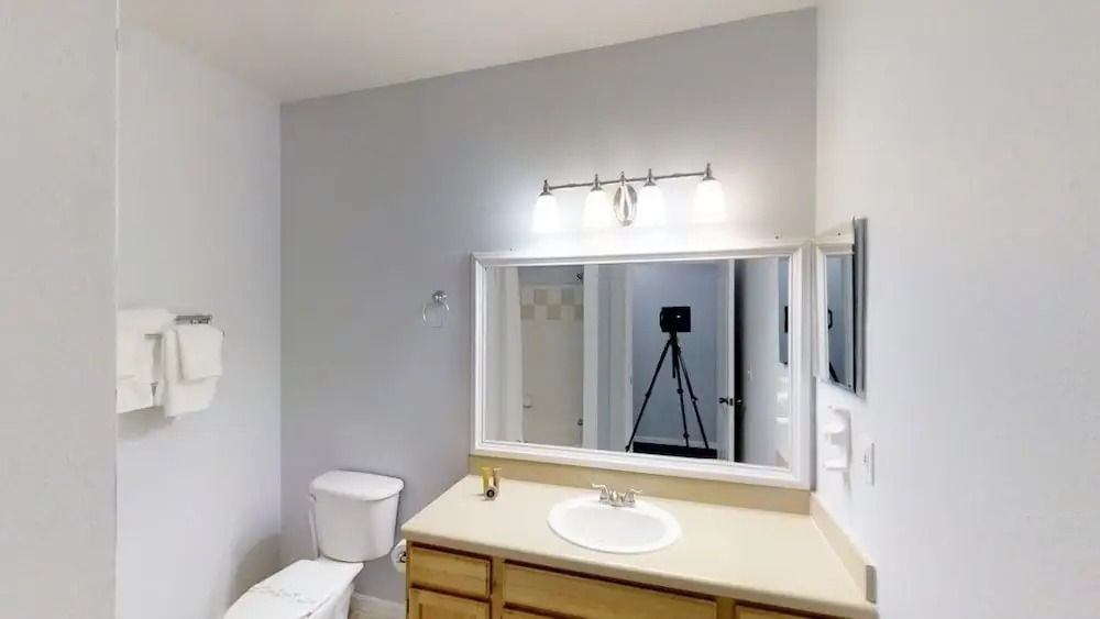 Runaway Beach - 3 Bd Villa (RW15204)
