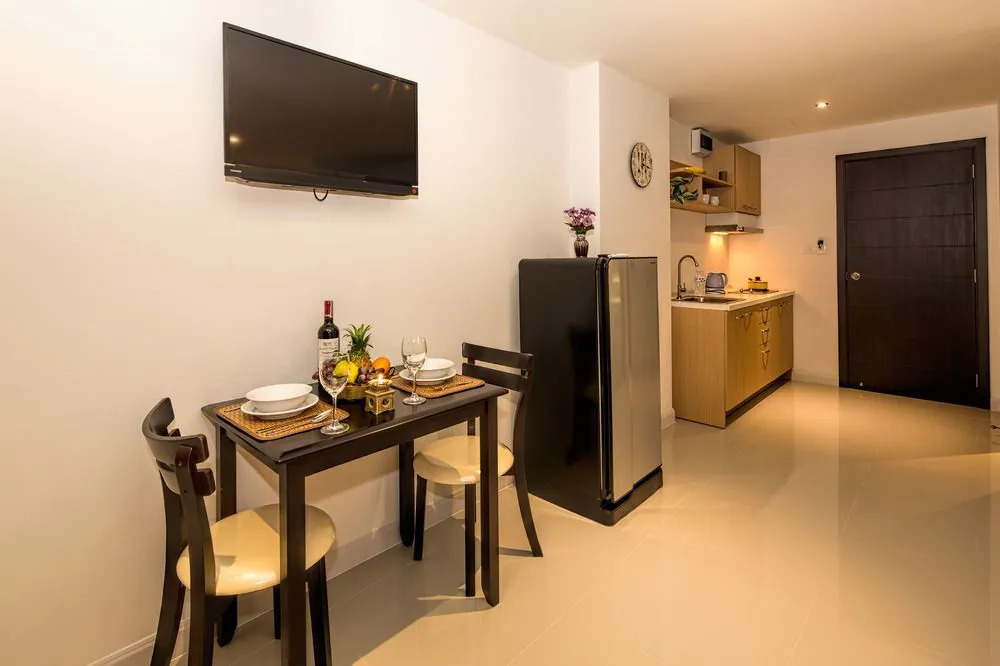 Bayshore Oceanview Apartment F11-f12