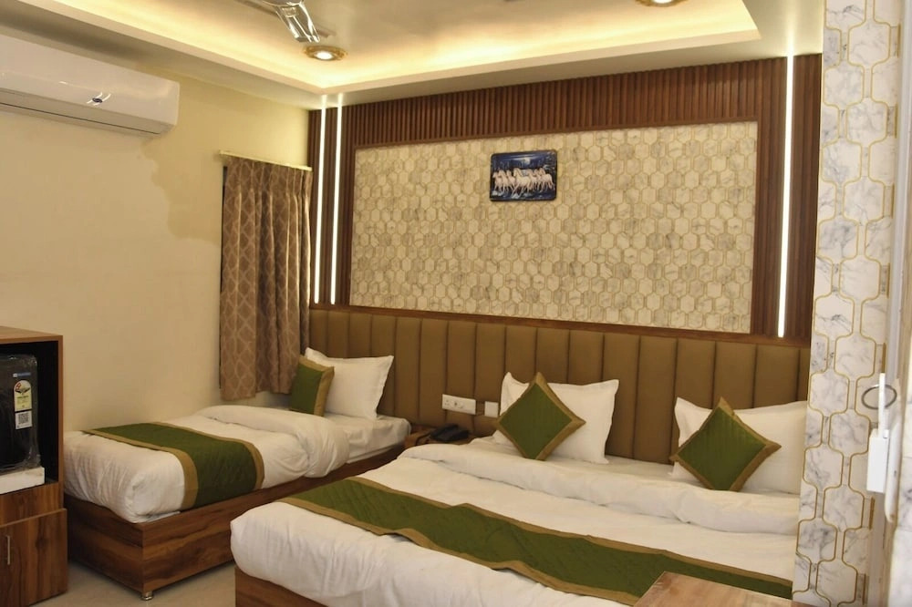 BKRS Hotel
