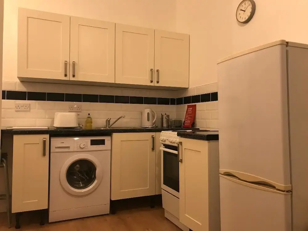 Two Bedroom Apartment Roath Park Cardiff
