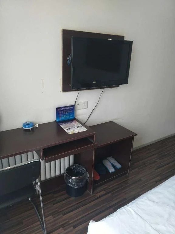 Dongchuan Hotel