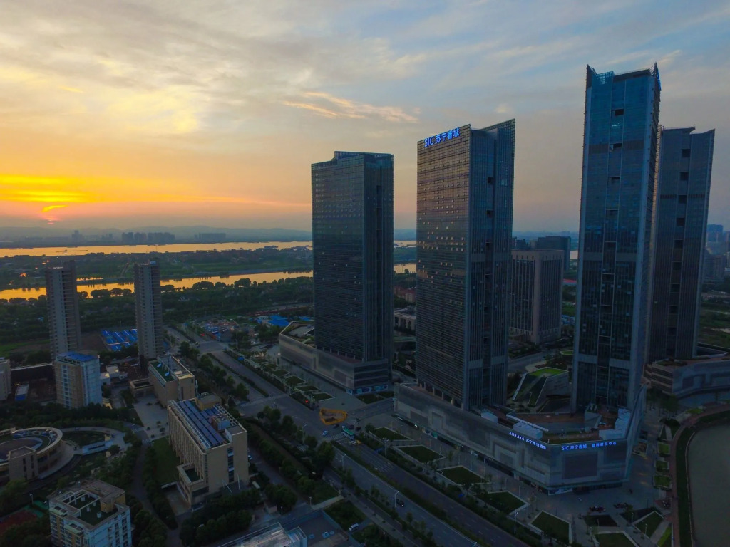 Auraya by Suning Nanjing Hexi
