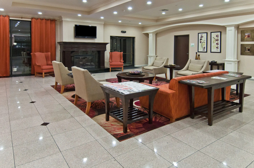 Wyndham Lake Charles near Casinos