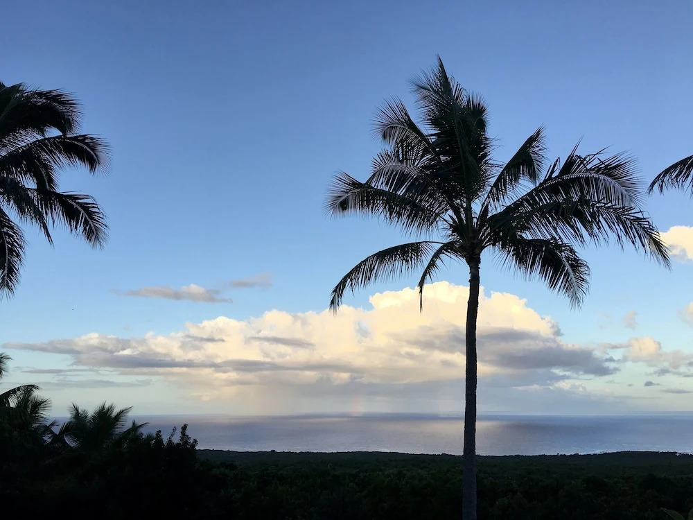 Kona Bayview Inn