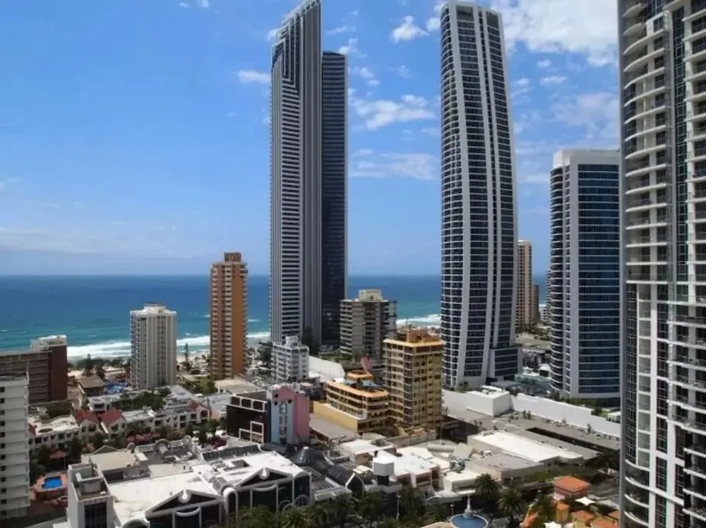 Chevron Renaissance - QStay