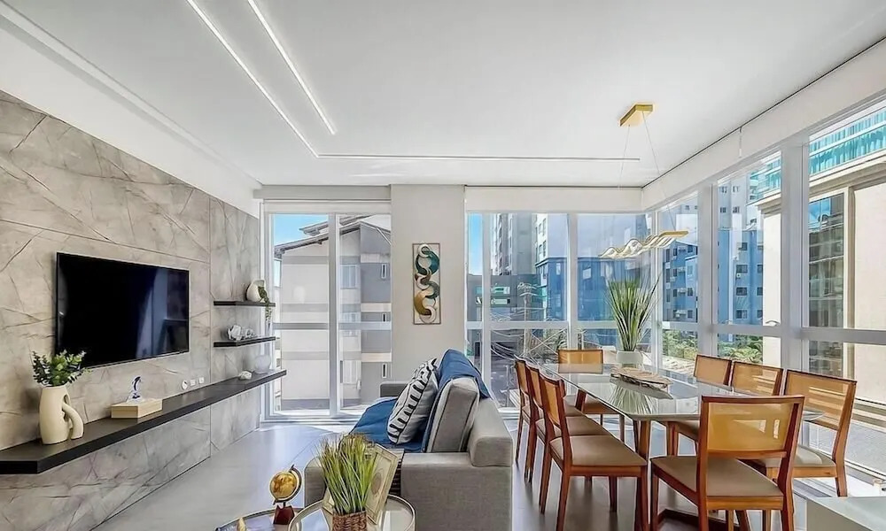 Modern 3BR apt Near the Beach Ema0201