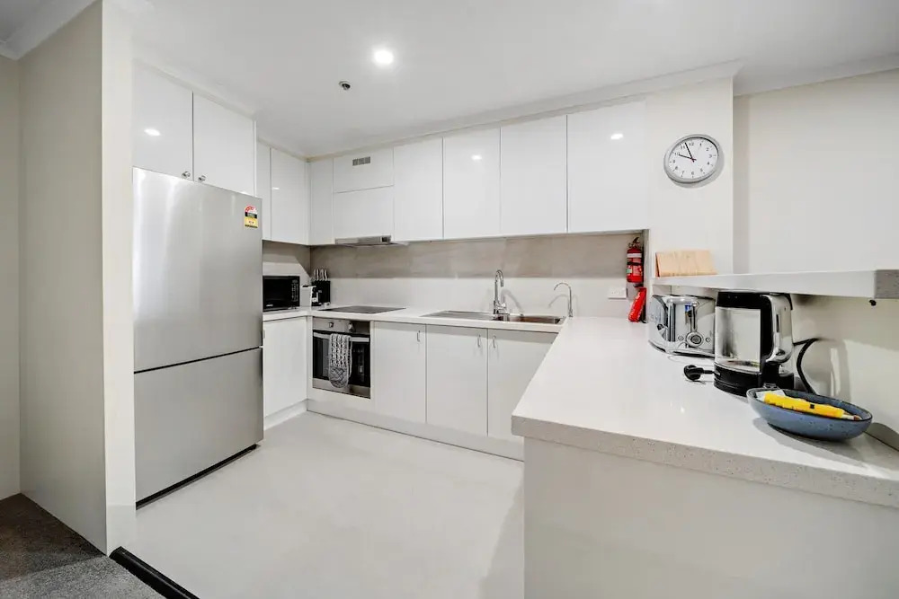Central 2-bed Apartment With Pool, Gym and Spa