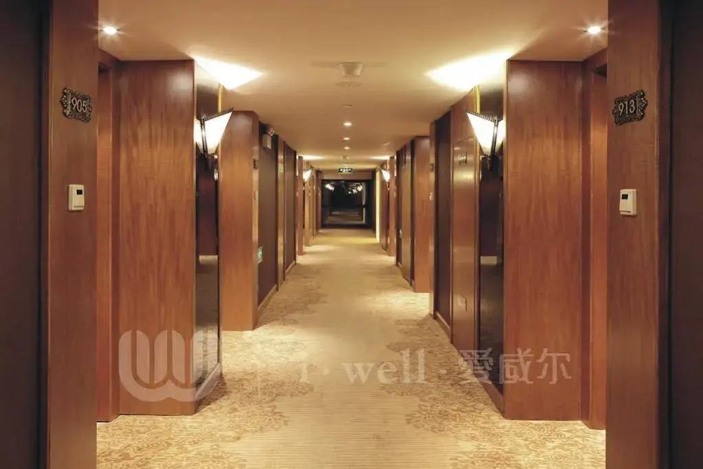 Xian Iwell Hotel