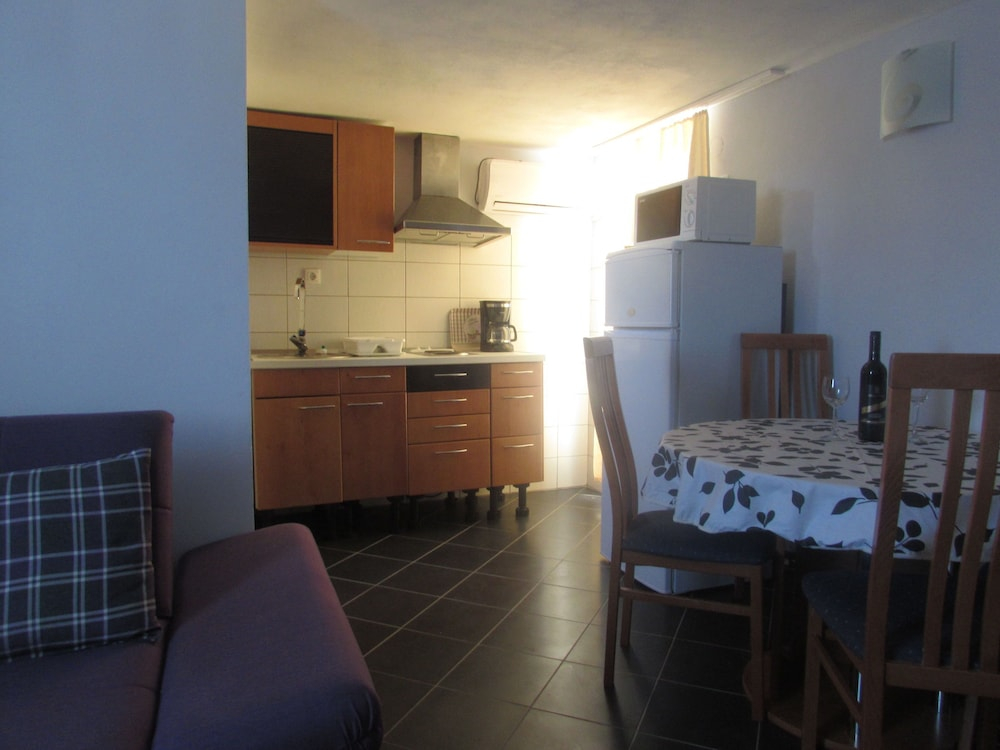 Apartments Pemita