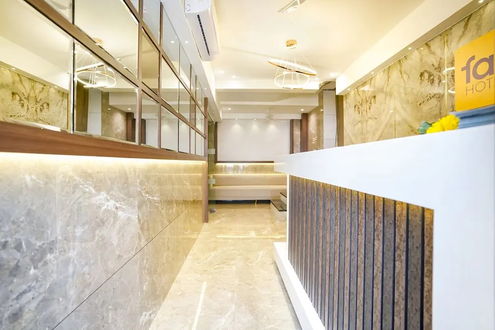 FabHotel Shubham Inn