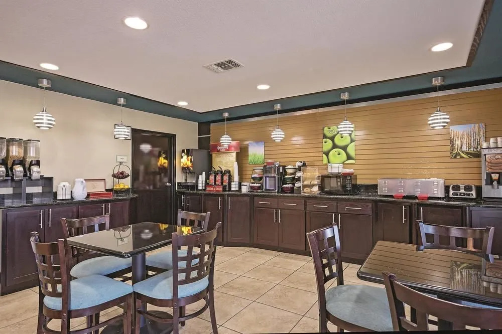 Comfort Inn Dallas Park Central
