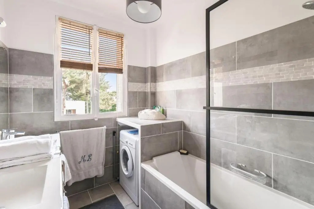 Modern apartment close to Roland-Garros, Parc des Princes and Paris XVI