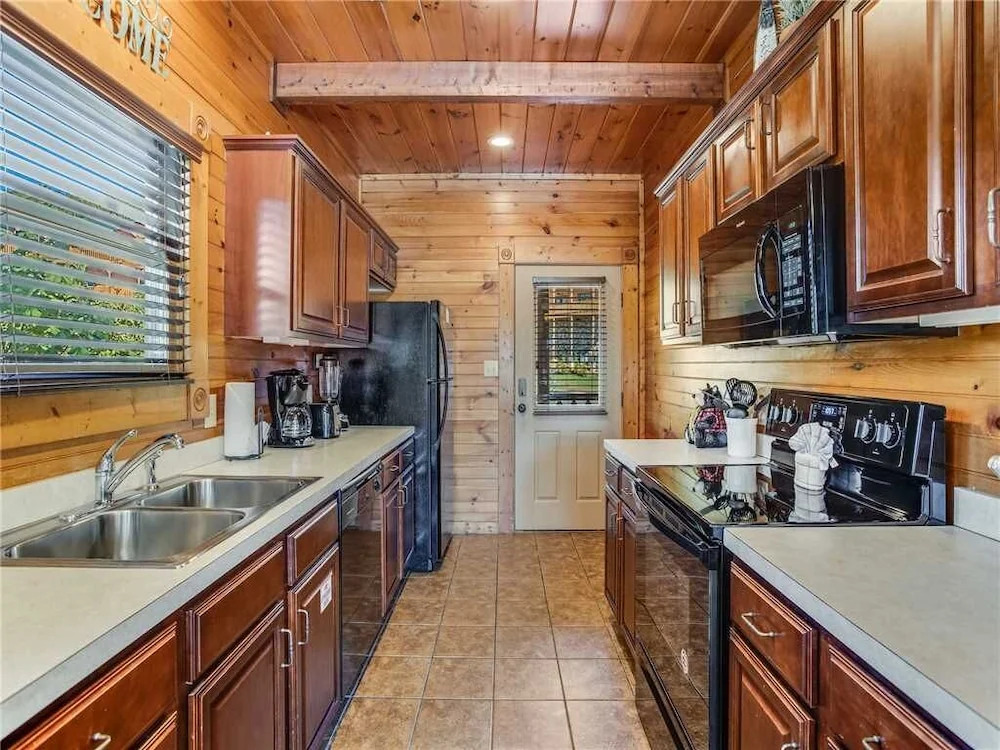 Heavens View - Two Bedroom Cabin