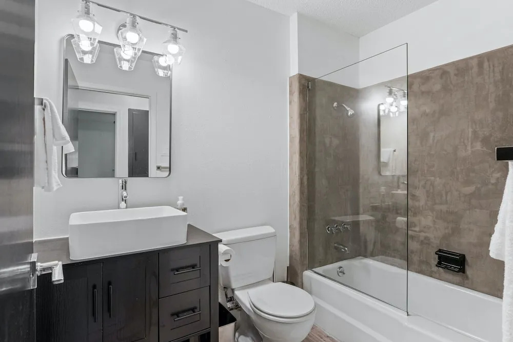 Quiet 3 Bedroom Home Walkable to Zilker Park