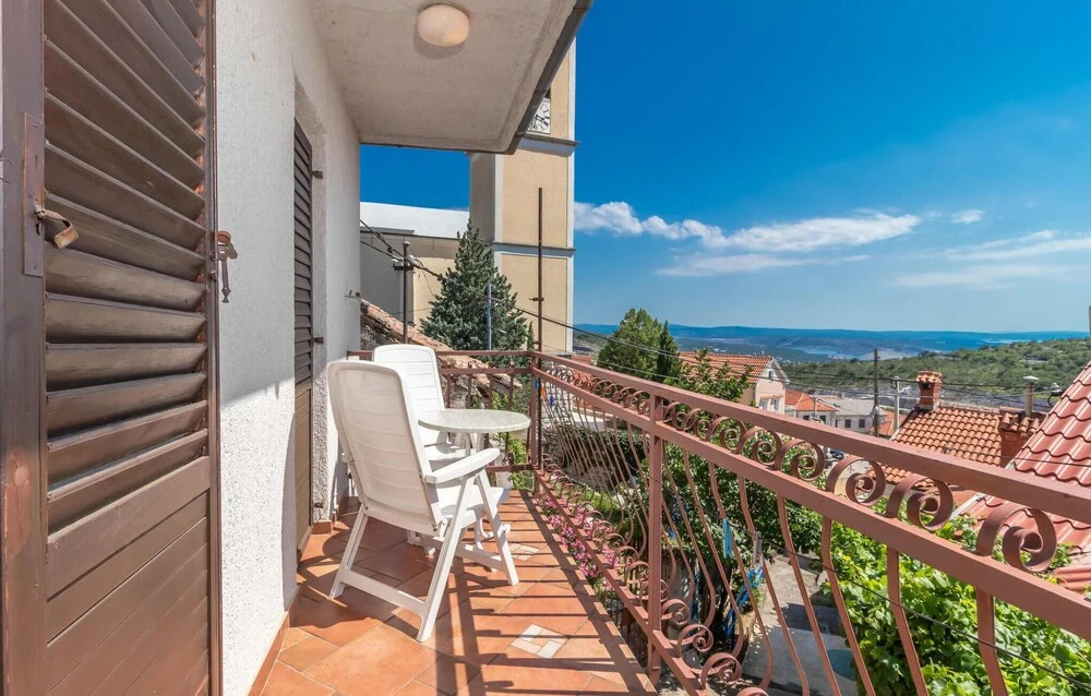 Three-Bedroom Holiday Home In Praputnjak