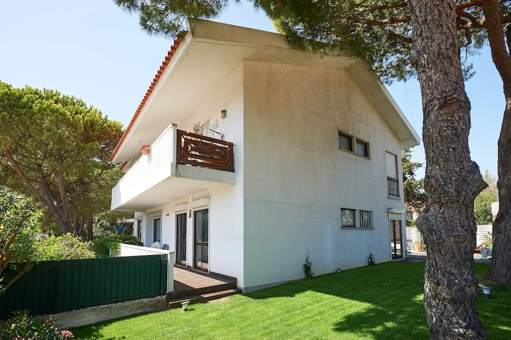 Central Holiday Home