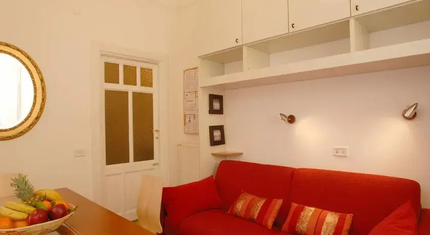 Rome Accommodation Porta Portese Apartment