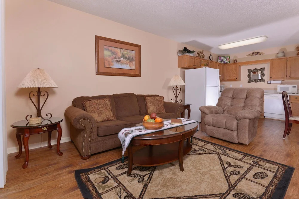 Whispering Pines 411