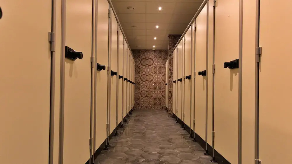 De Lola Podshotel