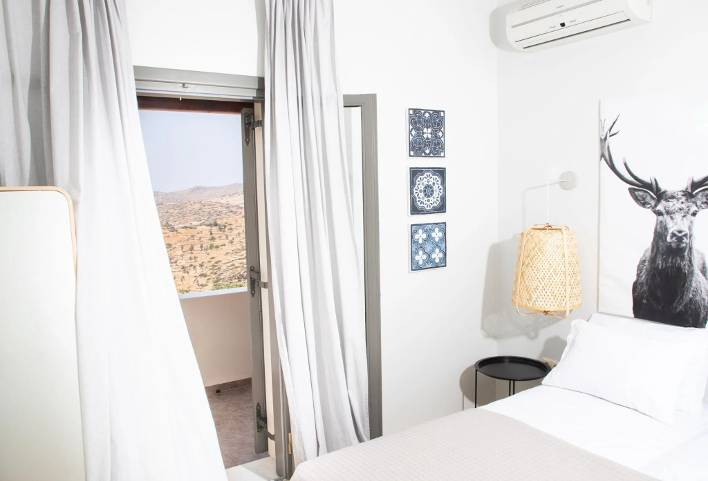 Youtopia Ios Luxury Villas & Suite